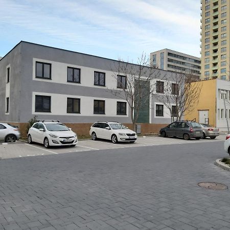 Hostel Living Bratislava By The Bus Station Exteriér fotografie