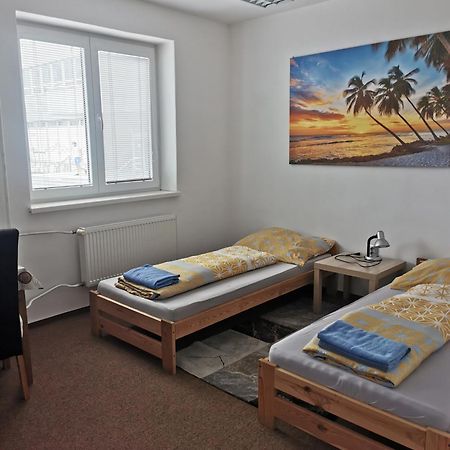 Hostel Living Bratislava By The Bus Station Exteriér fotografie